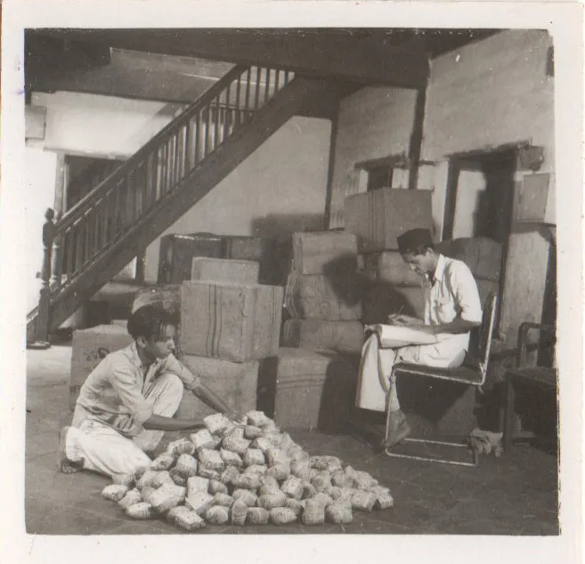 Traditional snuff work