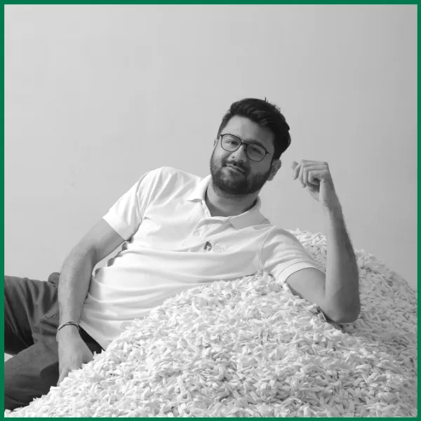 Mr Nihar Parag Dholakia